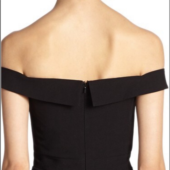 Black Halo Eve Dress - Picture 3 of 10